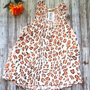 Iris Basic Peach Leopard print Racerback Tank